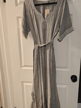 Holy Clothing Ingrid Maxi Dress Vintage Grey